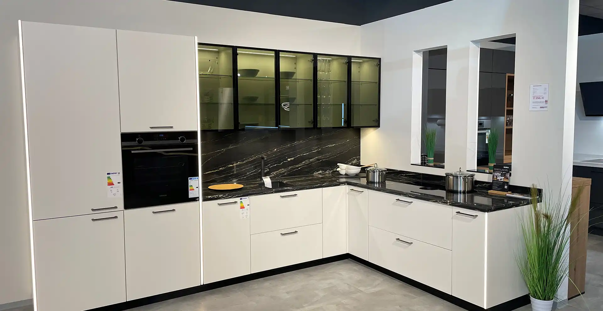 Marquardt Küchenstudio Augsburg weisse Küche